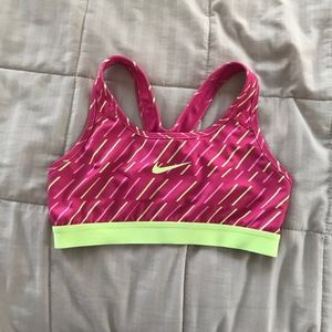 nike sports bra